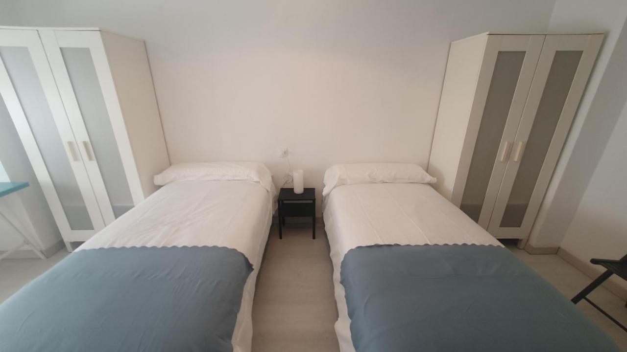 Entreplayas San Lorenzo-Poniente Para 6 Personas - Vut-3528-As กิฮอน ภายนอก รูปภาพ